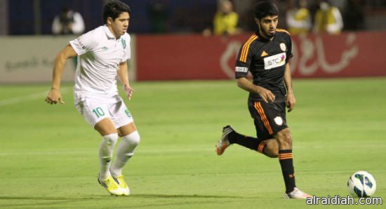 جماهير النصر تحيّي ماجد عبدالله عند الدقيقة التاسعة في مباراة الاتحاد